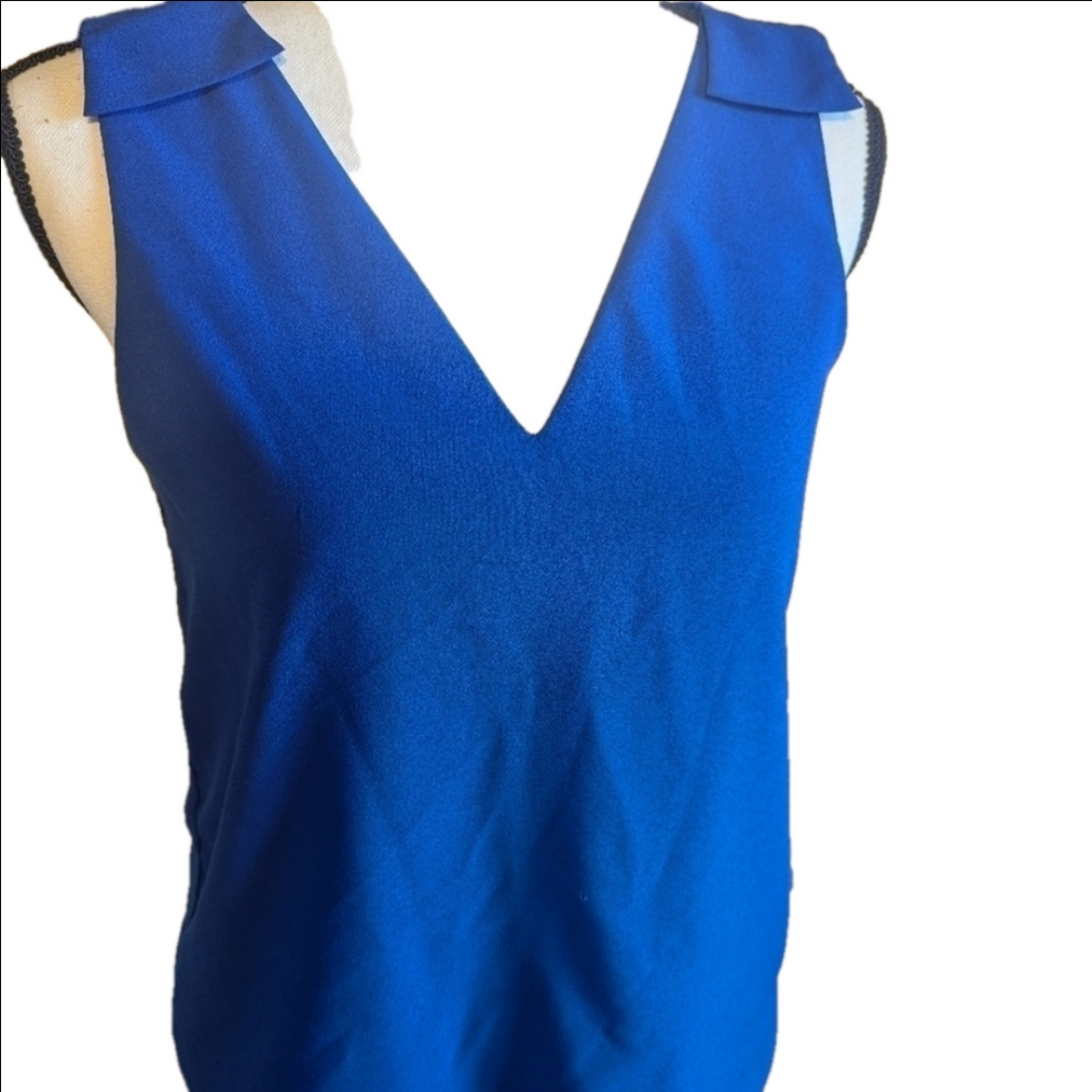 Banana Republic sleeveless blouse xs